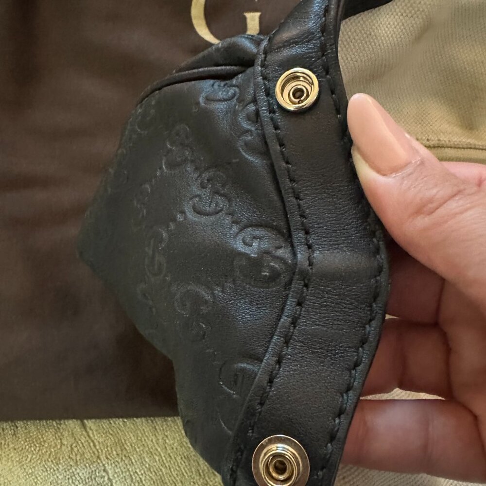Authentic Gucci GG Embossed Leather Hobo Bag – Black – Gold Hardware - Picture 8 of 10